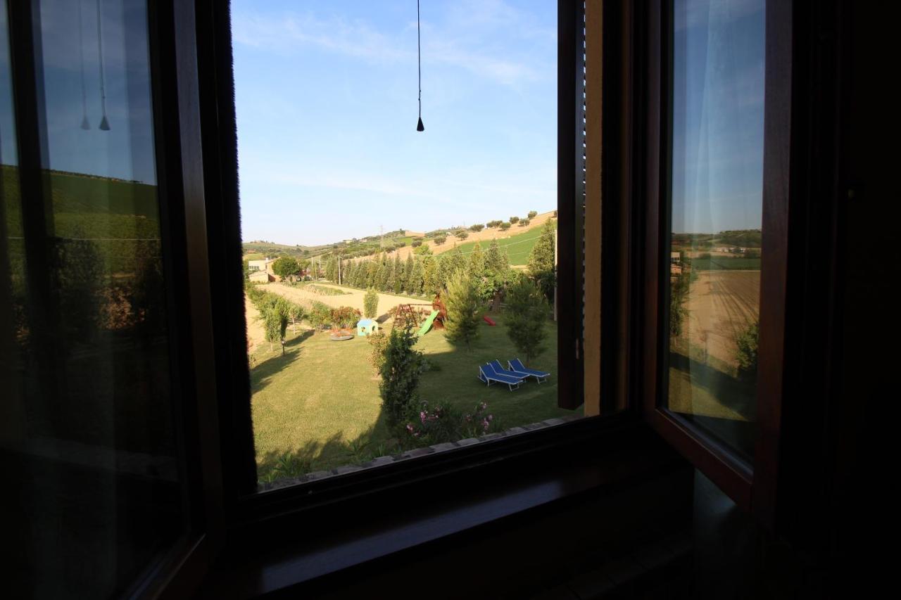Agriturismo Terralieta Roseto Degli Abruzzi Exteriör bild